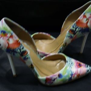 Steve Madden Women's Varcityy D'Orsay Pump,Floral